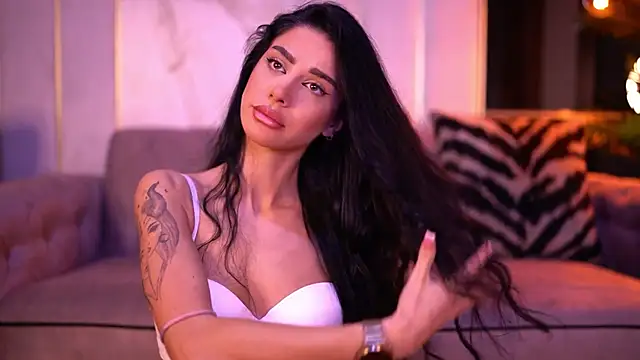 Snapshot of ArinaCarter chatting on October 27, 2025, 6:09 pm ArinaCarter online show from October 27, 2025, 6:09 pm