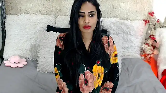 Snapshot of indianchic89 chatting on May 23, 2026, 11:48 pm indianchic89 online show from May 23, 2026, 11:48 pm