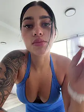 AlannaEvons online show from July 16, 2026, 7:11 pm