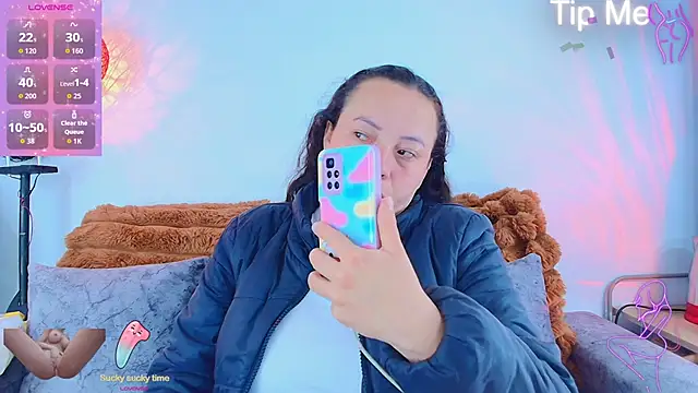 Snapshot of _honey12 chatting on November 11, 2025, 12:33 pm honey12 online show from November 11, 2025, 12:33 pm