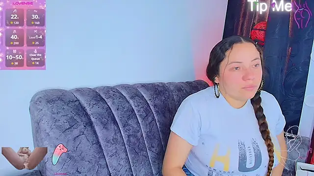 Snapshot of _honey12 chatting on October 22, 2025, 1:32 pm honey12 online show from October 22, 2025, 1:32 pm