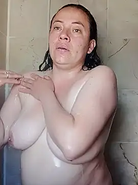 Snapshot of _honey12 chatting on October 24, 2025, 2:05 pm honey12 online show from October 24, 2025, 2:05 pm