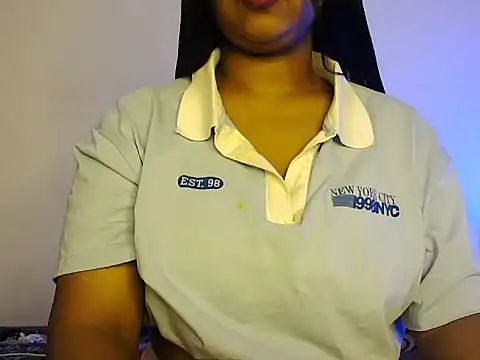 khushi- queen online show from November 4, 2025, 7:39 pm