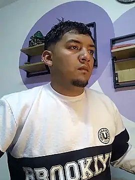 Kn1ghtpanther  online show from March 24, 2026, 11:38 pm