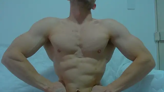 Snapshot of Rocky_Muscle chatting on May 4, 2026, 8:55 pm Rocky Muscle online show from May 4, 2026, 8:55 pm