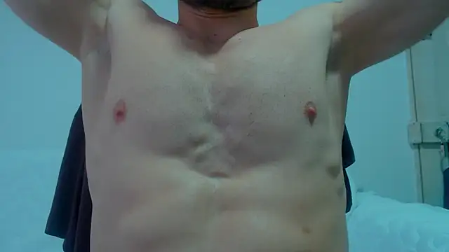 Snapshot of Rocky_Muscle chatting on May 18, 2026, 8:46 pm Rocky Muscle online show from May 18, 2026, 8:46 pm