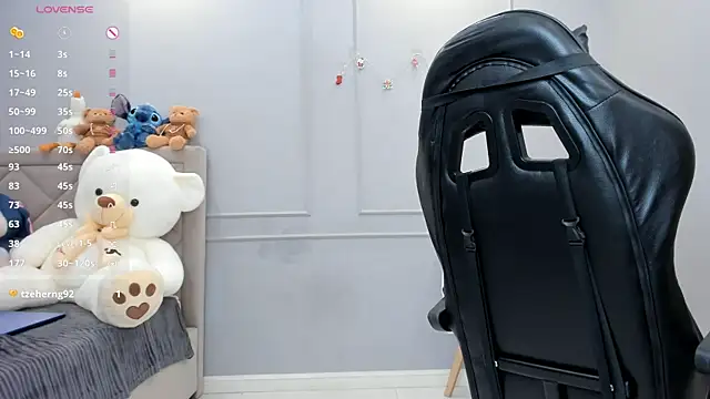 Snapshot of Yunleah chatting on February 28, 2026, 4:34 am Yunleah online show from February 28, 2026, 4:34 am