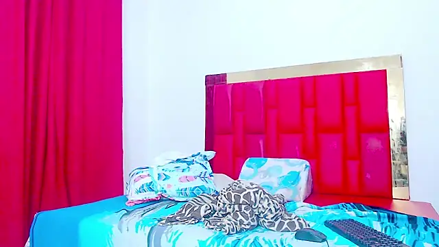 Snapshot of jamesrodriguez44 chatting on November 11, 2025, 8:53 am jamesrodriguez44 online show from November 11, 2025, 8:53 am