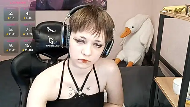 ChaeTrier online show from September 18, 2025, 1:36 pm