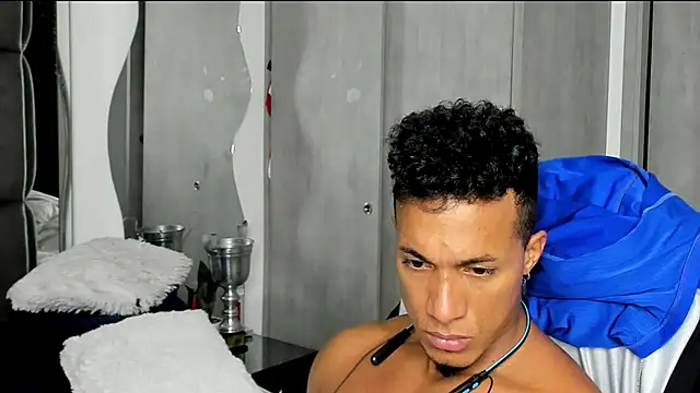 JakeViper online show from November 11, 2025, 2:01 pm