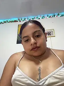 Snapshot of sbanna_valle_ chatting on June 3, 2026, 8:57 pm sbanna valle online show from June 3, 2026, 8:57 pm