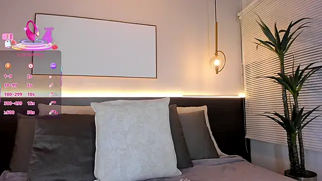 SolAvelar online show from February 16, 2026, 3:16 am