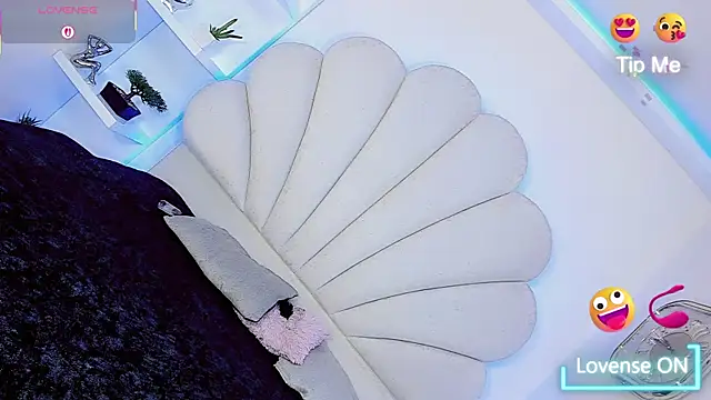 Snapshot of Miacuteee chatting on November 30, 2025, 8:37 am Miacuteee online show from November 30, 2025, 8:37 am