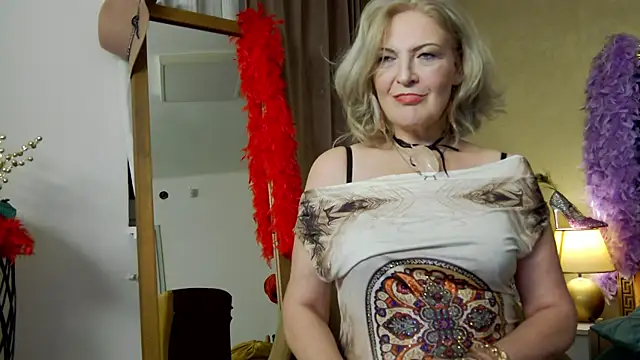 Allura Jenson online show from May 7, 2026, 9:07 pm