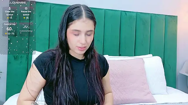 Ashley Evans22 online show from February 19, 2026, 12:18 am