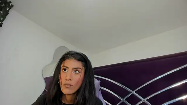 babilett online show from March 30, 2026, 7:59 pm