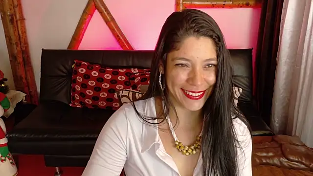 sofiia diaz0805 online show from December 15, 2025, 8:03 pm