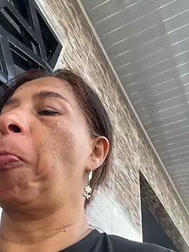 Snapshot of maleja23 chatting on November 8, 2025, 10:24 pm maleja23 online show from November 8, 2025, 10:24 pm