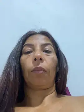 Snapshot of maleja23 chatting on November 10, 2025, 2:55 pm maleja23 online show from November 10, 2025, 2:55 pm