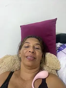 Snapshot of maleja23 chatting on November 25, 2025, 2:56 am maleja23 online show from November 25, 2025, 2:56 am