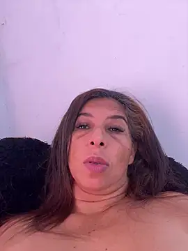 Snapshot of maleja23 chatting on February 8, 2026, 2:04 pm maleja23 online show from February 8, 2026, 2:04 pm