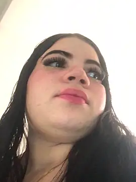 Kuromy x online show from February 3, 2026, 7:52 pm