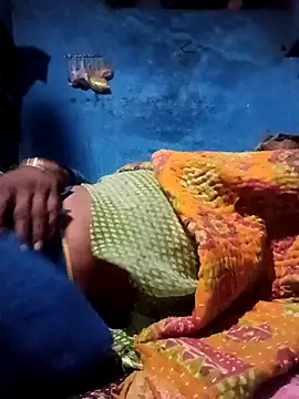 Snapshot of Radha8080 chatting on October 5, 2025, 8:10 pm Radha8080 online show from October 5, 2025, 8:10 pm