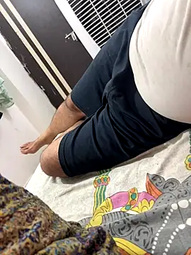 Snapshot of jully-jully chatting on September 14, 2025, 7:09 am jully-jully online show from September 14, 2025, 7:09 am