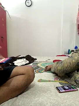 Snapshot of jully-jully chatting on September 10, 2025, 4:22 am jully-jully online show from September 10, 2025, 4:22 am