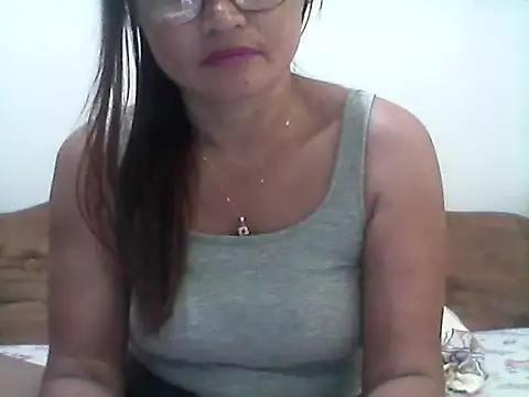 Snapshot of nathalie0045 chatting on March 25, 2026, 11:25 pm nathalie0045 online show from March 25, 2026, 11:25 pm