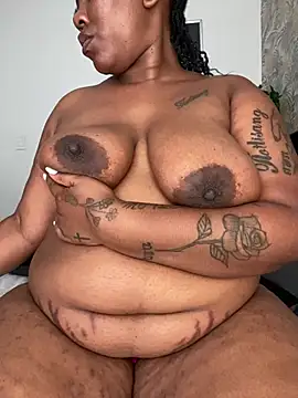 Snapshot of fatpussydallx chatting on March 27, 2026, 6:11 am fatpussydallx online show from March 27, 2026, 6:11 am