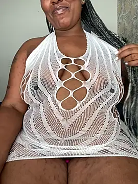 Snapshot of fatpussydallx chatting on April 11, 2026, 7:45 am fatpussydallx online show from April 11, 2026, 7:45 am