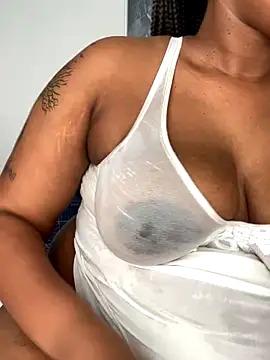 fatpussydallx online show from October 27, 2025, 6:47 am