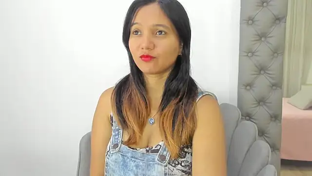 Snapshot of zusan_king_ chatting on May 29, 2026, 3:23 am zusan king online show from May 29, 2026, 3:23 am