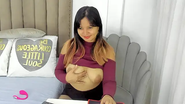 Snapshot of zusan_king_ chatting on November 17, 2025, 3:21 am zusan king online show from November 17, 2025, 3:21 am