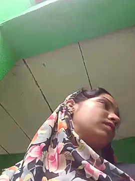 Snapshot of Seema_guptaji chatting on June 29, 2026, 7:48 am Seema guptaji online show from June 29, 2026, 7:48 am