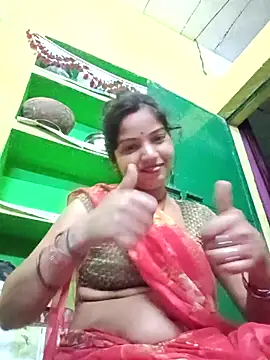 Snapshot of Seema_guptaji chatting on May 9, 2026, 6:33 pm Seema guptaji online show from May 9, 2026, 6:33 pm