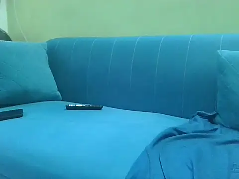 Snapshot of vinothkannanxxx chatting on February 25, 2026, 5:51 am vinothkannanxxx online show from February 25, 2026, 5:51 am