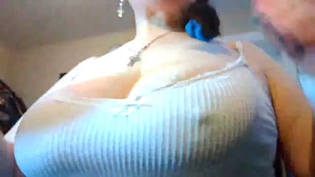 Snapshot of sharoldfox19 chatting on February 10, 2026, 5:34 pm sharoldfox19 online show from February 10, 2026, 5:34 pm