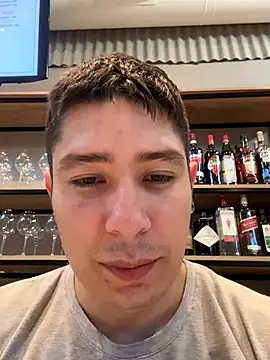 Snapshot of 9999Alez chatting on December 15, 2025, 7:31 pm 9999Alez online show from December 15, 2025, 7:31 pm