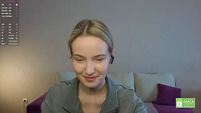Snapshot of HongTomczak chatting on June 30, 2026, 6:35 am HongTomczak online show from June 30, 2026, 6:35 am