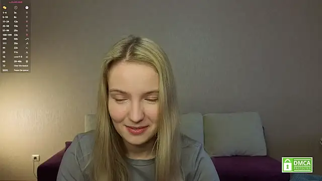 Snapshot of HongTomczak chatting on June 19, 2026, 7:47 am HongTomczak online show from June 19, 2026, 7:47 am