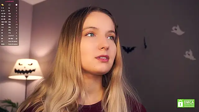 HongTomczak online show from October 31, 2025, 7:27 am