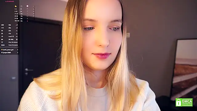 HongTomczak online show from October 21, 2025, 7:30 am