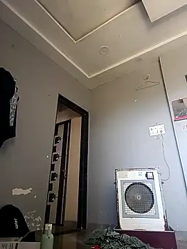 TSPRAJ0 online show from April 17, 2026, 8:28 am