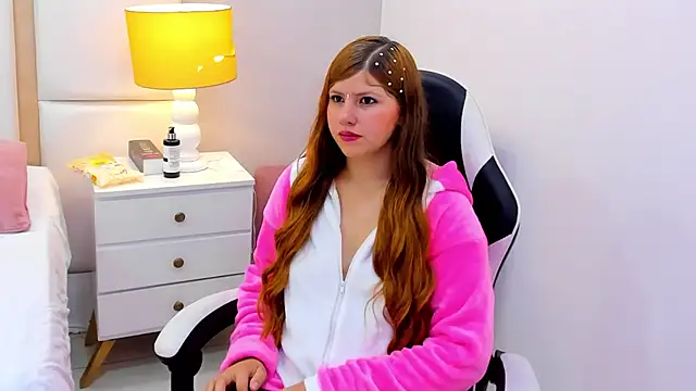 EimmyJones online show from October 25, 2025, 3:06 am