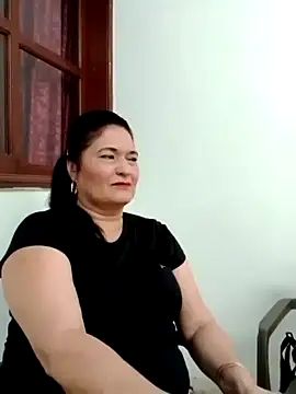 Lenacorbet online show from October 28, 2025, 7:24 pm