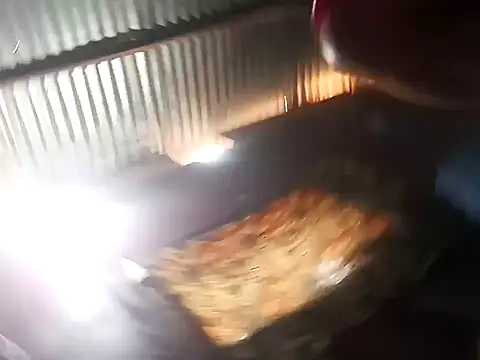 Snapshot of Lagataymoreno chatting on November 13, 2025, 7:18 pm Lagataymoreno online show from November 13, 2025, 7:18 pm