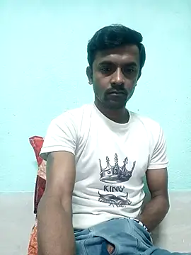 ShinuRoy online show from February 18, 2026, 11:23 pm