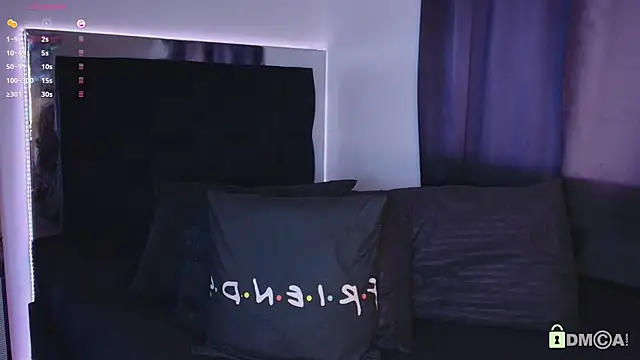 Snapshot of madisonwalkeeer chatting on March 22, 2026, 8:10 pm madisonwalkeeer online show from March 22, 2026, 8:10 pm